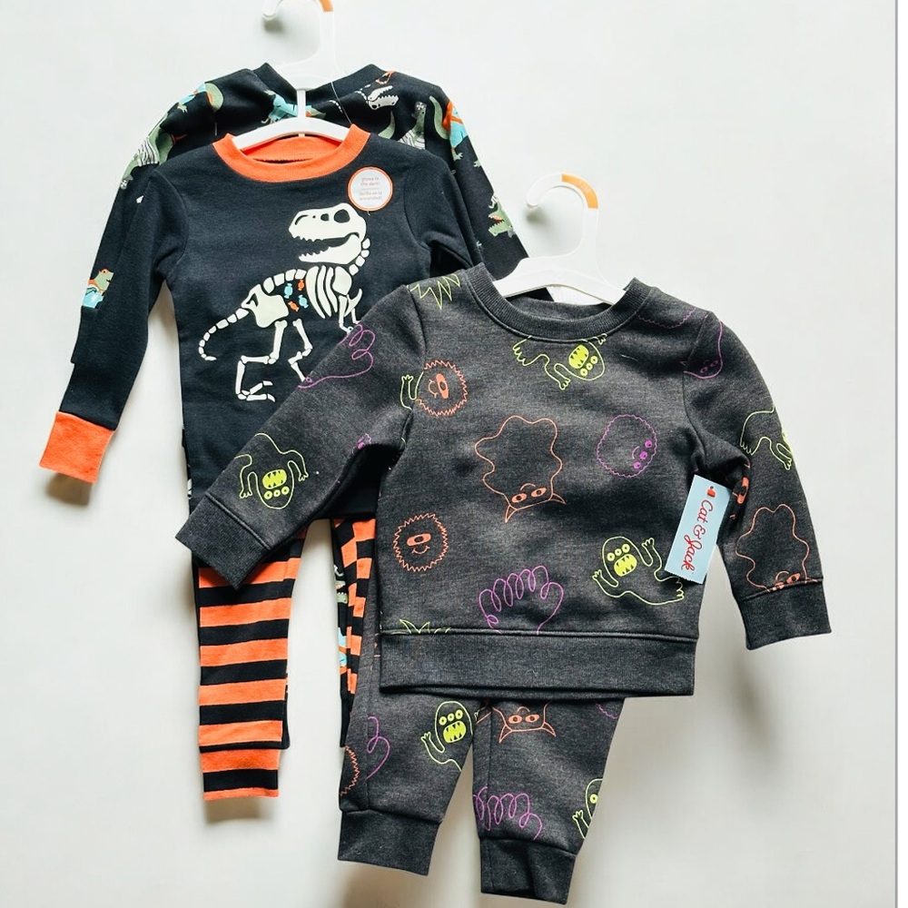 Carter's, Cat & Jack Toddler Boys' 4pc Halloween Dino PJ Set, Jogger Outfit NEW